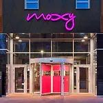 Moxy Ξενοδοχείο 4*