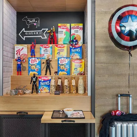 Moxy Sydhavnen Hotel 3*