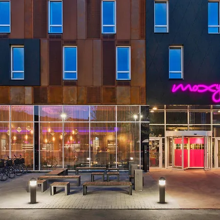Moxy Sydhavnen Hotell 3*