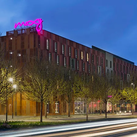 Moxy Hotel