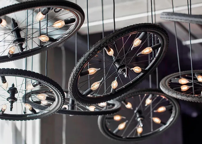 Moxy Sydhavnen Hotel